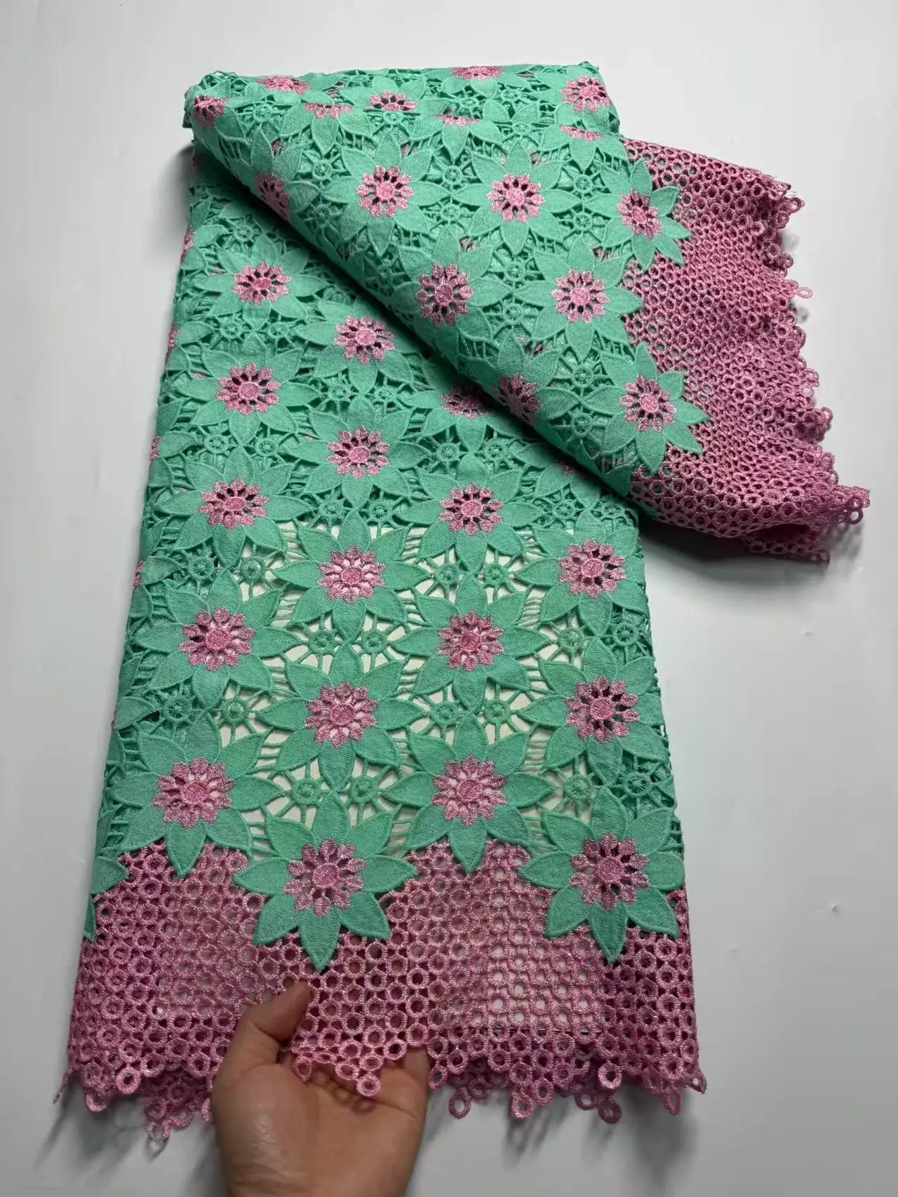 

New Arrival African Water Soluble Lace Fabric 2024 High Quality Nigerian Guipure Cord Lace Fabric For Woman Praty Dress