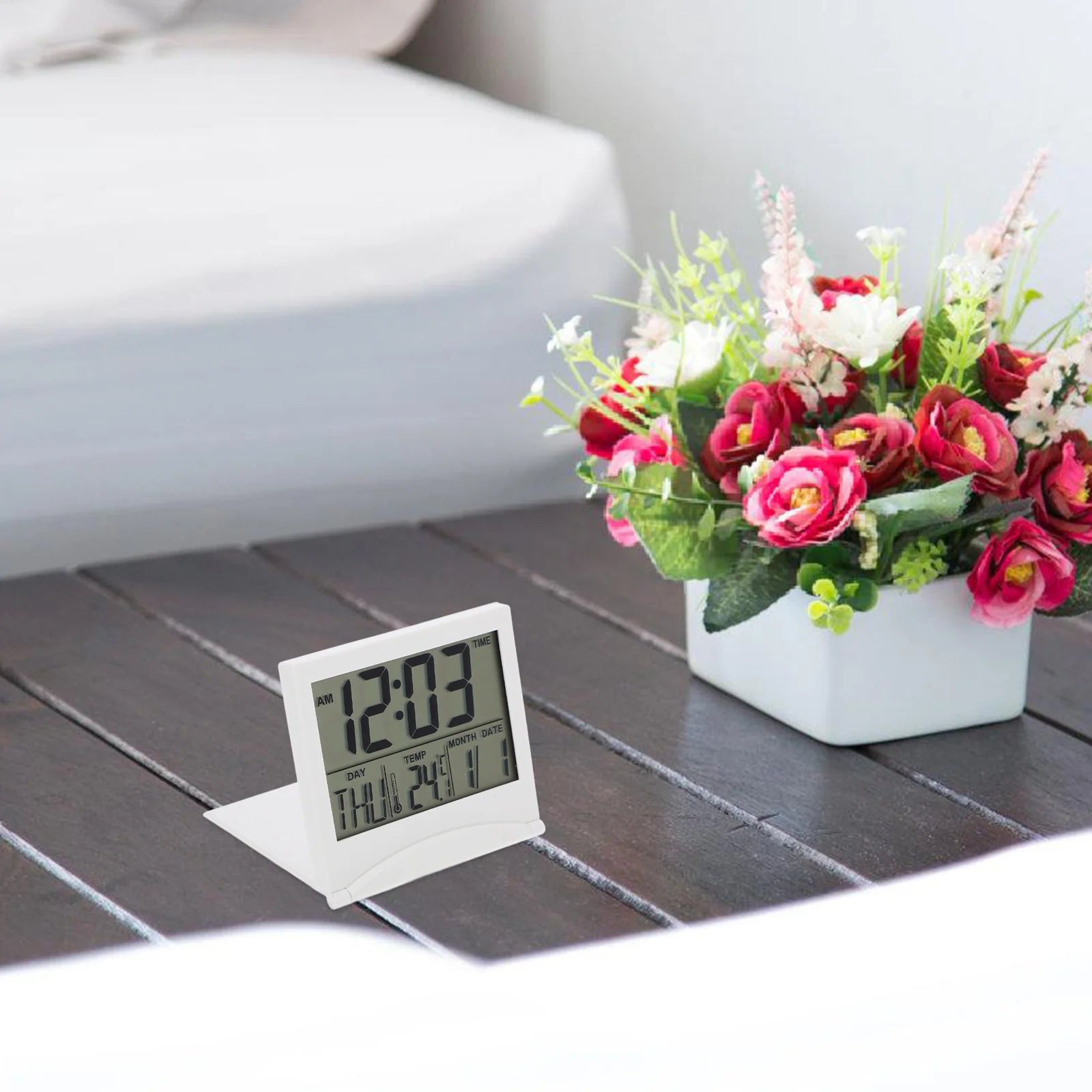 

Digital Alarm Large Display Compact Lightweight Electric For Bedroom Desk Travel Small Digital Clock Desktop Clock For