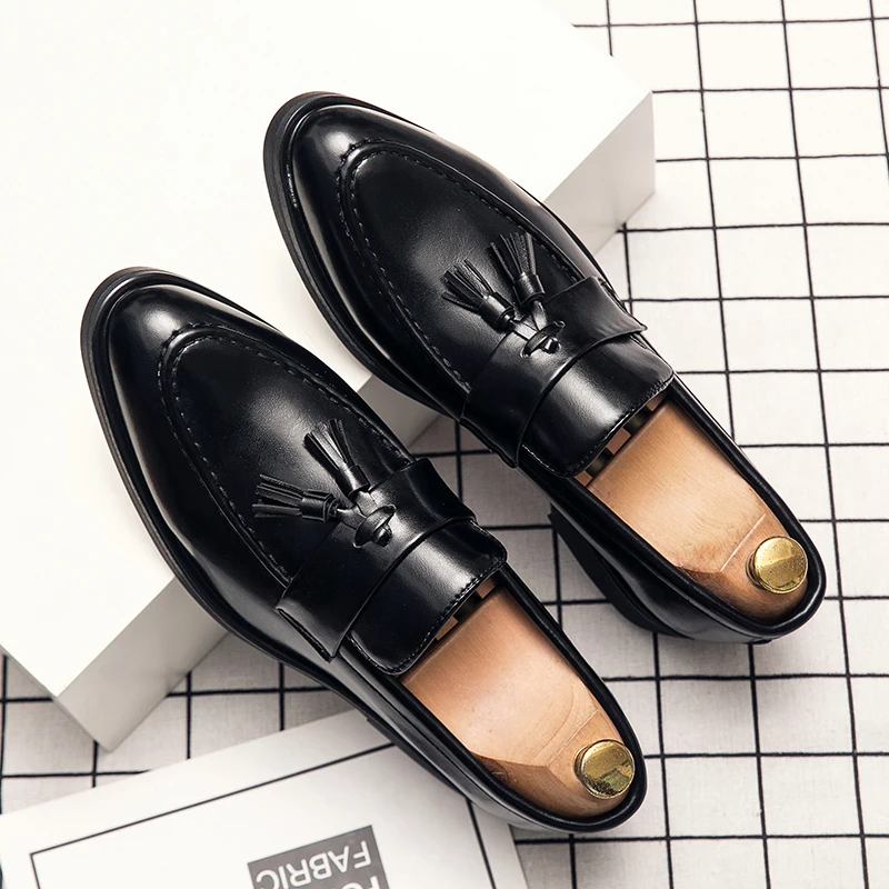 Classic Formal Shoes Men Slip On Leather LoafersTassel Casual Business Shoes For Men Trend Men's Dress Shoes Flat Loafers Male