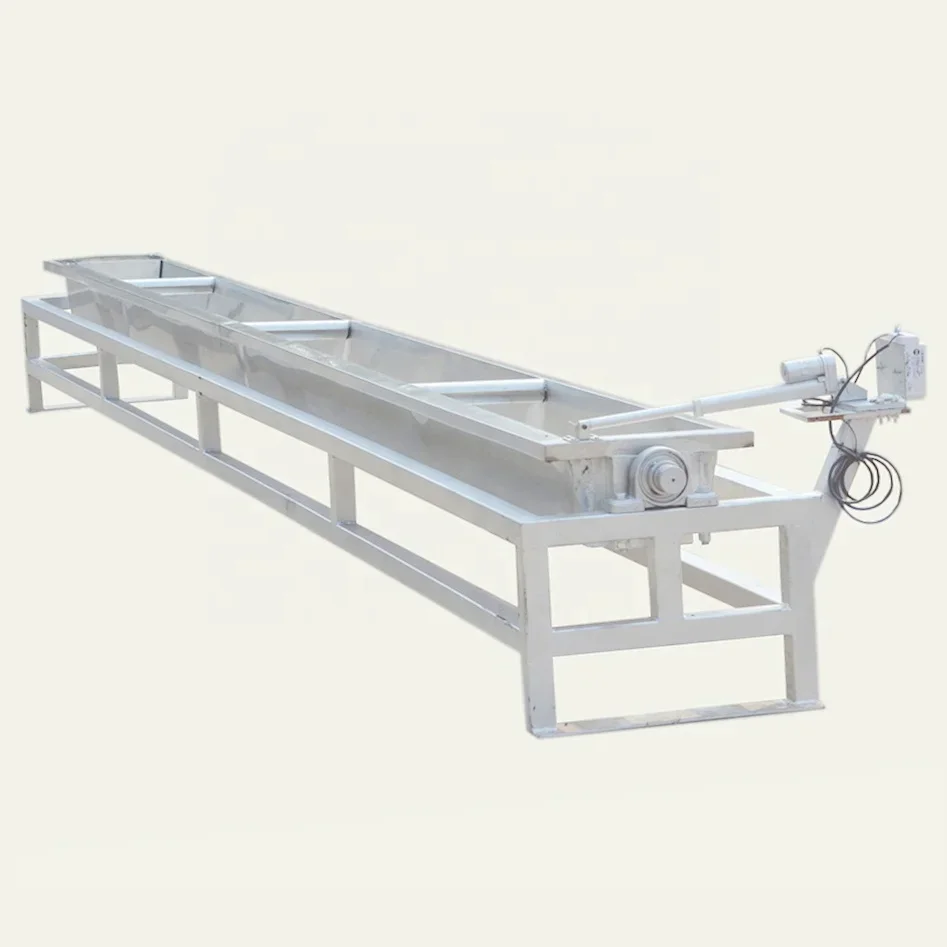 Automatic rotating drinking trough goat and cow farm equipment stainless steel water tank for livestock farm