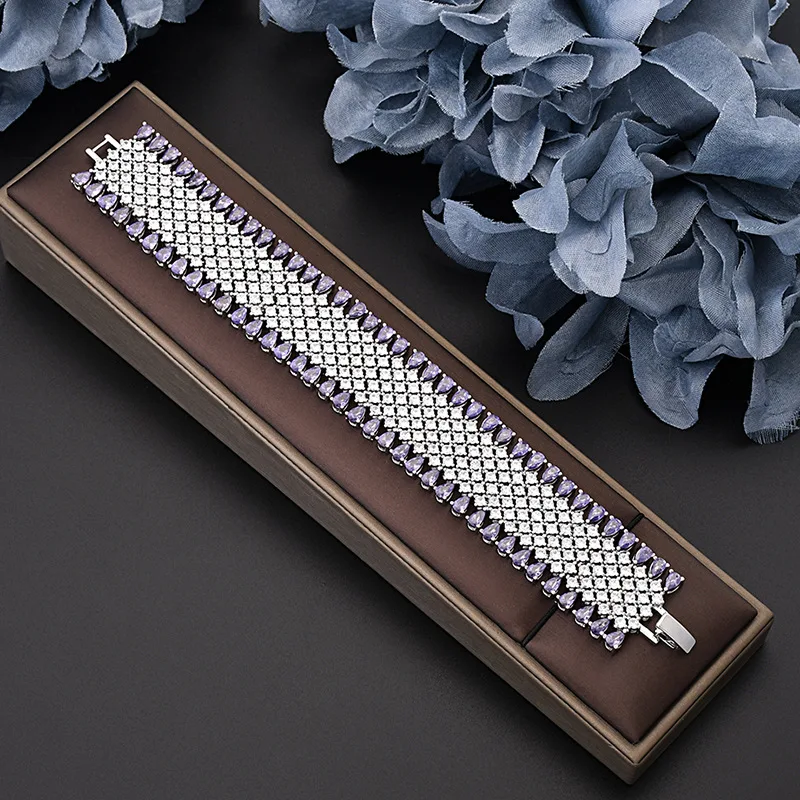 Summer 2026 High-end Women's Zircon pendant jewelry Set, Light Luxury Evening Earrings, Necklace, Wedding Accessories