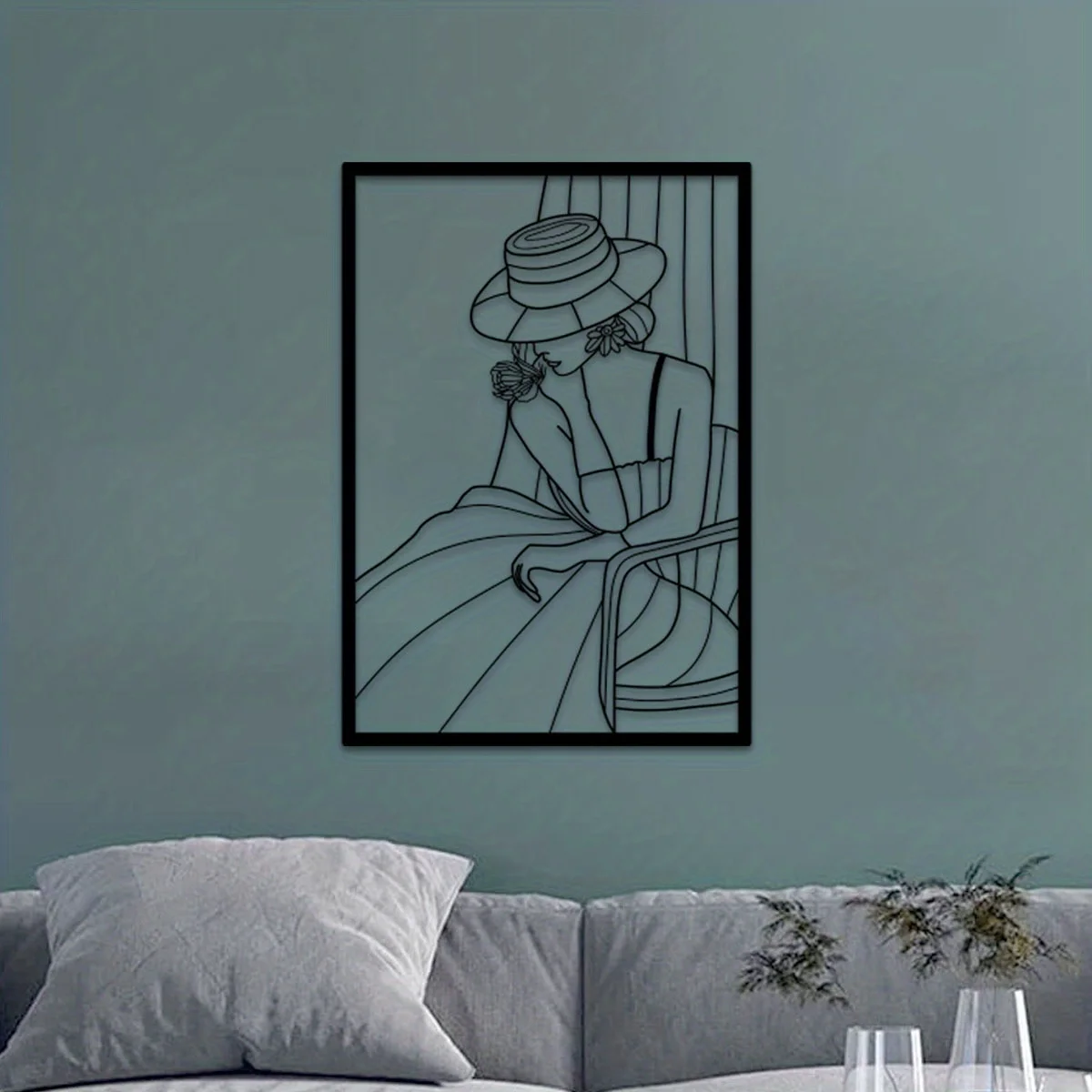 Vintage Lady Metal Wall Art，Black and Gold，Minimalist Abstract Female Single Line Art- Modern Women Drawing for Wall Decor