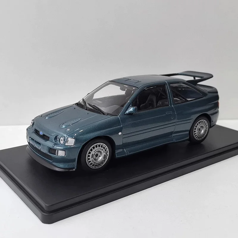 

IXO 1/24 Scale ESCORT RS COSWORTH 1996 Alloy Car Model Static Collection Decorated Holiday Gifts Toys Souvenir Gift