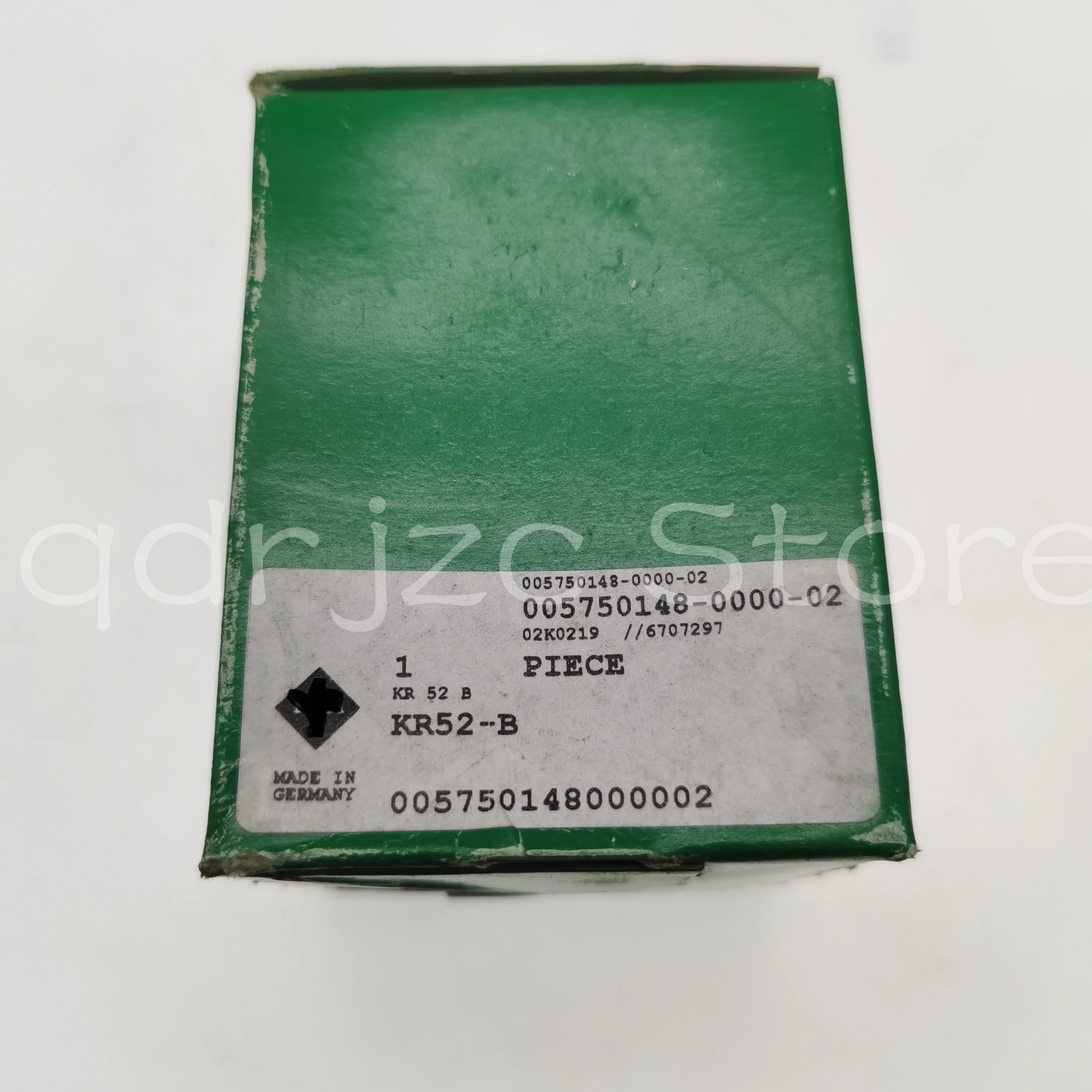 

Bolt roller bearings KR52-B = KR52H CF20BR CF20RA FCJB-52R