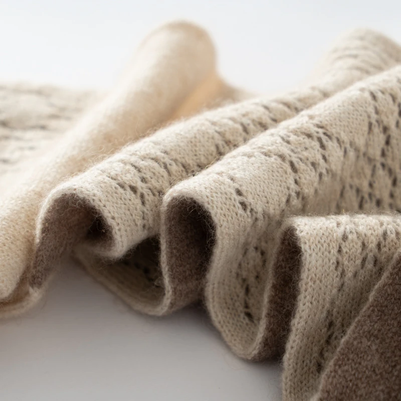 Women's 100% Cashmere Scarf Color-Blocked Perforated Pearl Winter Neck Protection 3-Color Patchwork Cross Couple's Accessory