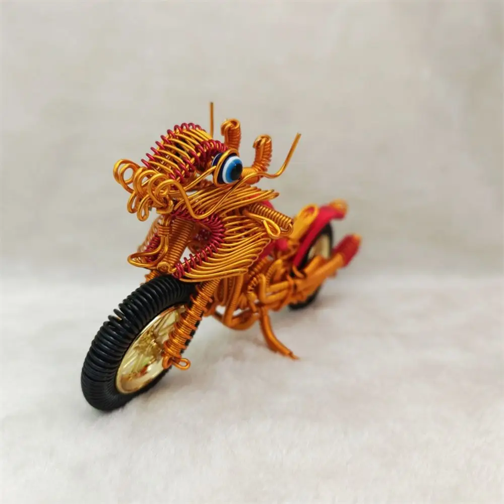 

Aluminum Wire Woven Motorcycle Sculpture Handmad Statue Aluminum Wire Motorbike Model Collectible Cartoon
