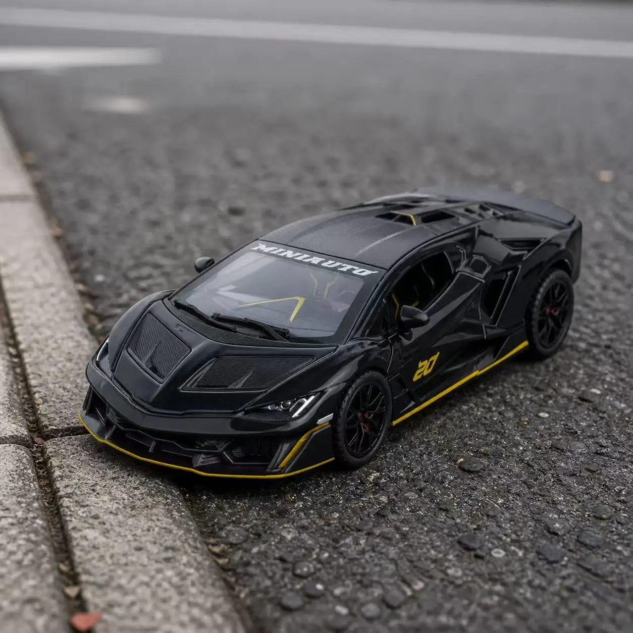 

1:32 Lamborghini Supercar Alloy Diecast Model, Pull Back Light & Sound, Kids Toy and Birthday Gift for Boyfriend