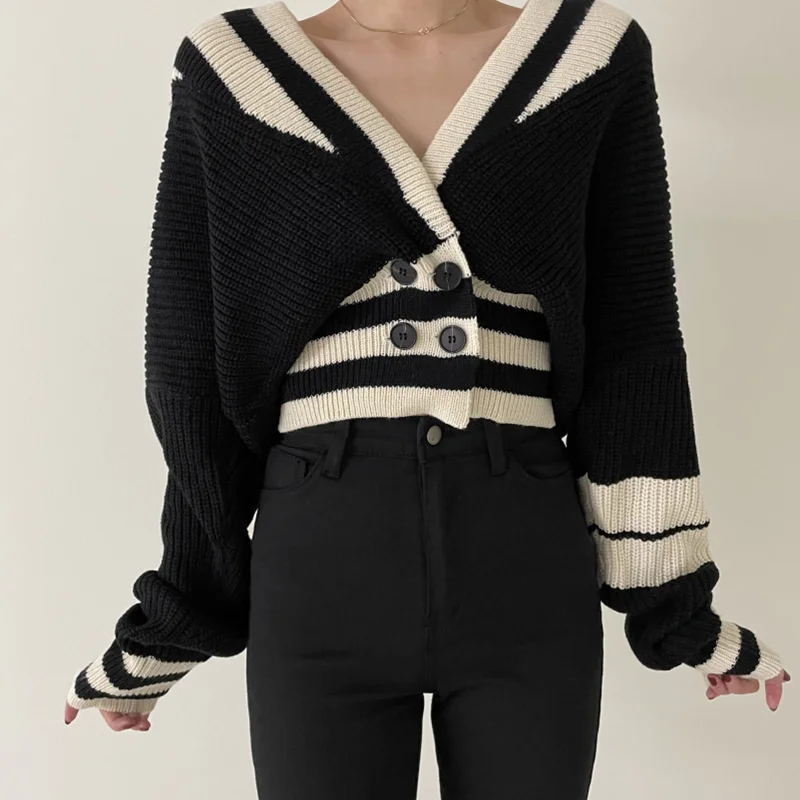 

Women's Autumn and Winter Double-breasted Button Colorblock Stripes Sense of Design Sweater Jackets New Style Knitted Cardigan