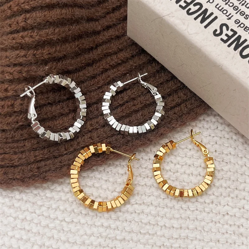 Movable Geometric Small Beaded Circle Round Gold Color Hoops Earring for Women Statement Piercing Earrings Party Jewelry