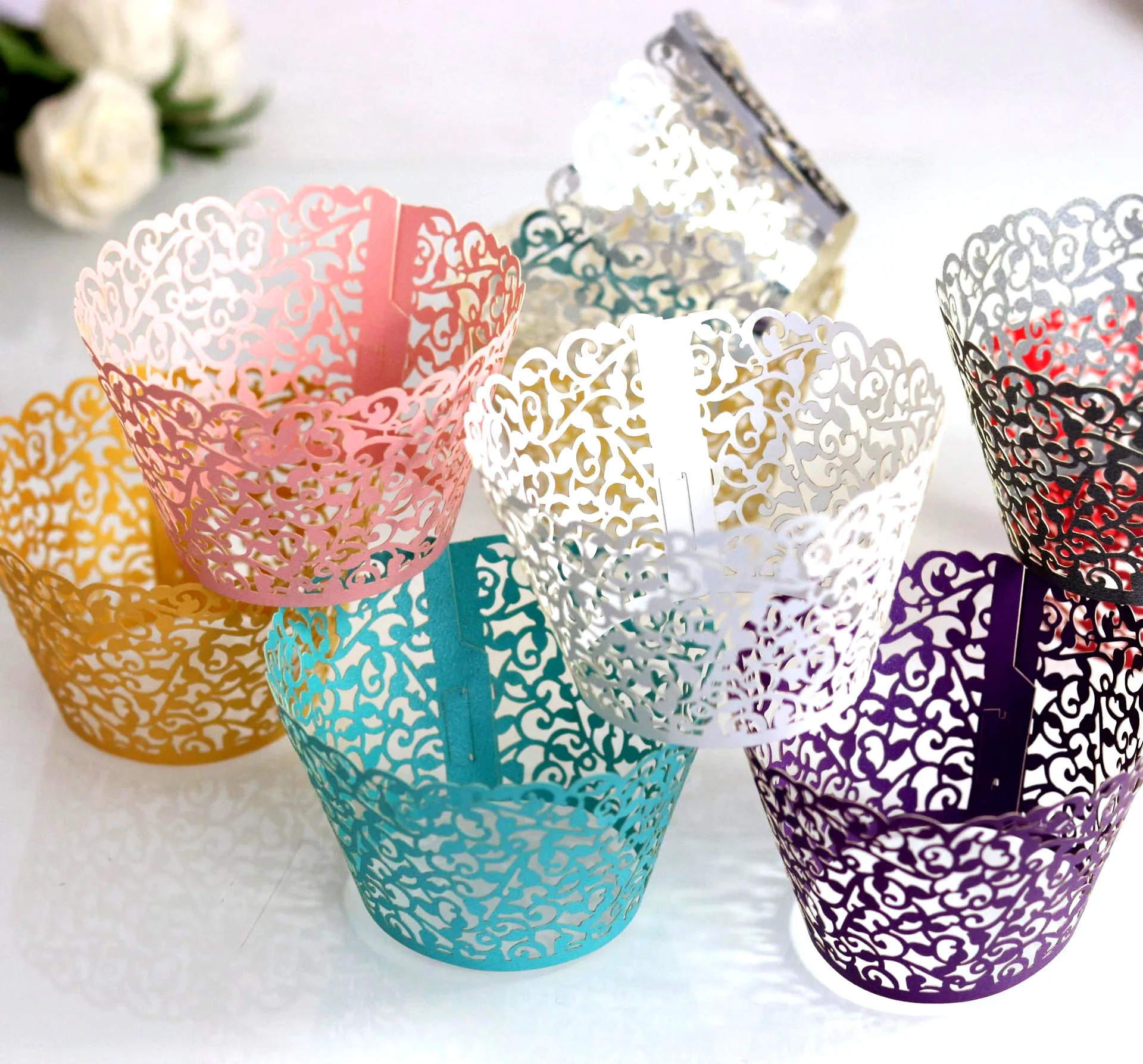 50 stücke laser geschnittenes Papier hohle Cupcake-Wrapper Hochzeit Geburtstags feier Kuchen Dekoration Baby party Muffin Cupcake Tassen Fälle – Detail 7