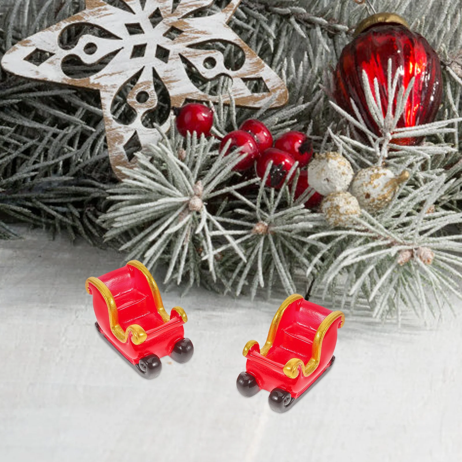 

4Pcs Christmas Sleigh Resin Snow Reindeer Miniature Set Tabletop Holiday Decor Festive Display Mini Sleigh Ornament