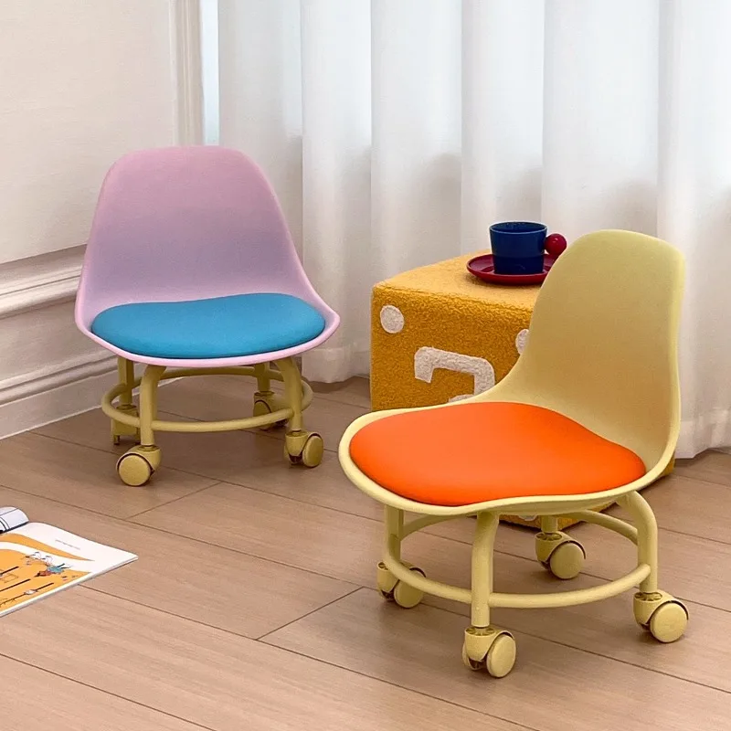 

Rolling Low Stool with Universal Wheels Lazy Skate Chair for Home Trendy Small Bench on Casters Entrance Shoe Changing Stool