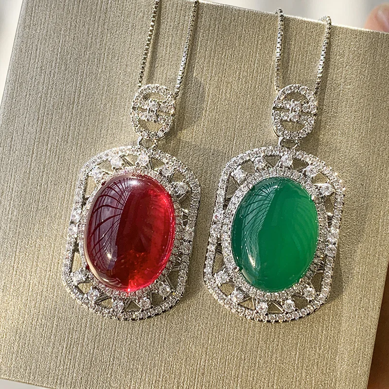 

Jewelry with a copper base plated with gold, ice-like texture, fluorescent, plain surface, smooth square pendant, main stone 13*