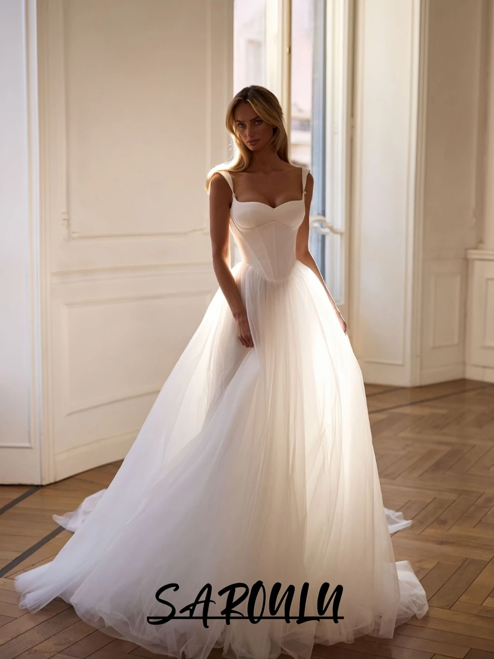 Airy Tulle Ethereal A Line Wedding Dress Romantic Lace-up Closure Sweet Customized Gorgeous Fitted Waist Simple Bridal Gown