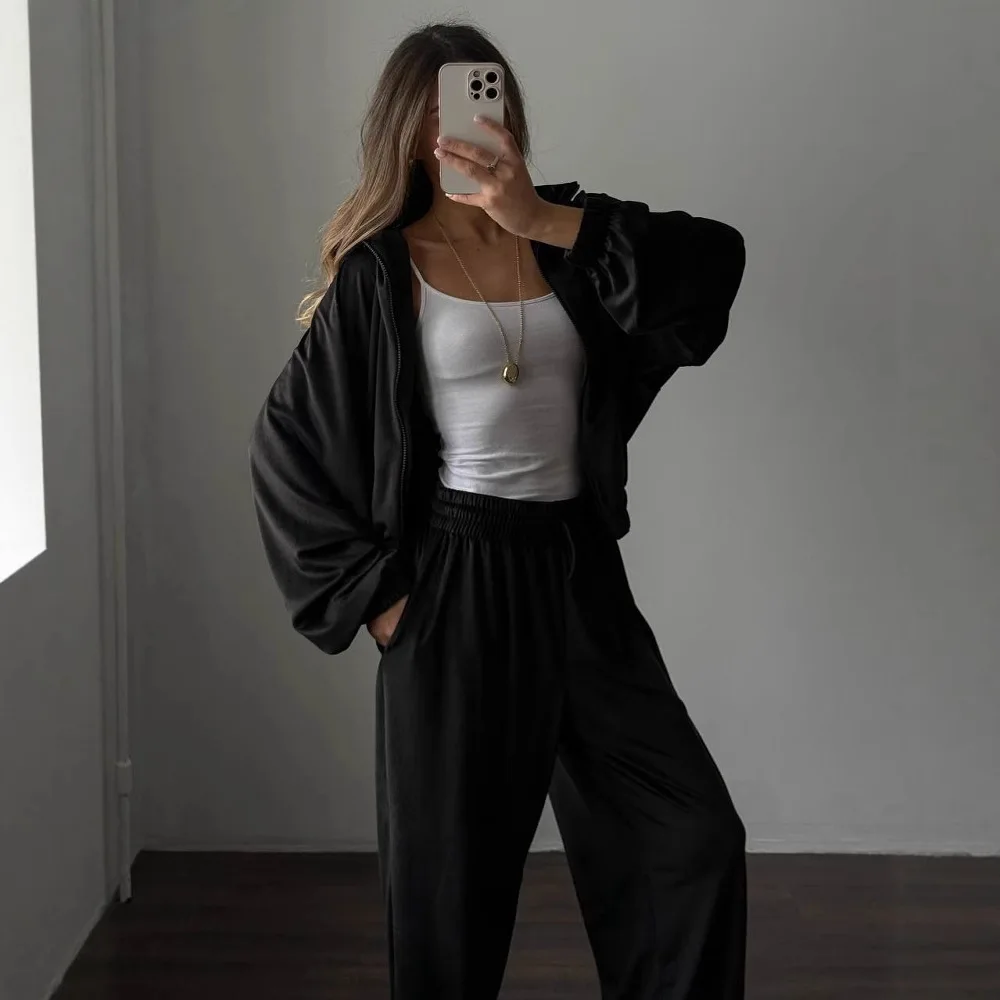 Women's Velvet Two-Piece Pants Set: Zip Hoodie - High-Waist Trousers