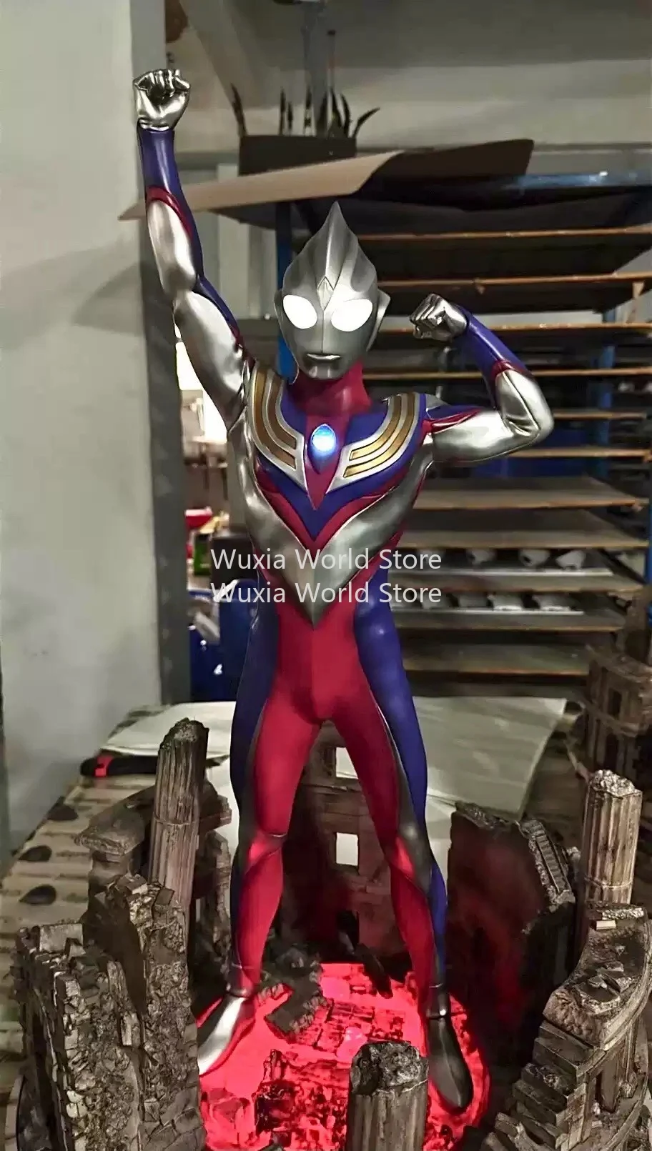 재고 있음 67cm 높이 울트라맨 티가 애니메이션 피규어 컬렉션 모델 라이트업 데스크탑 장식품 어린이를 위한 최고의 선물