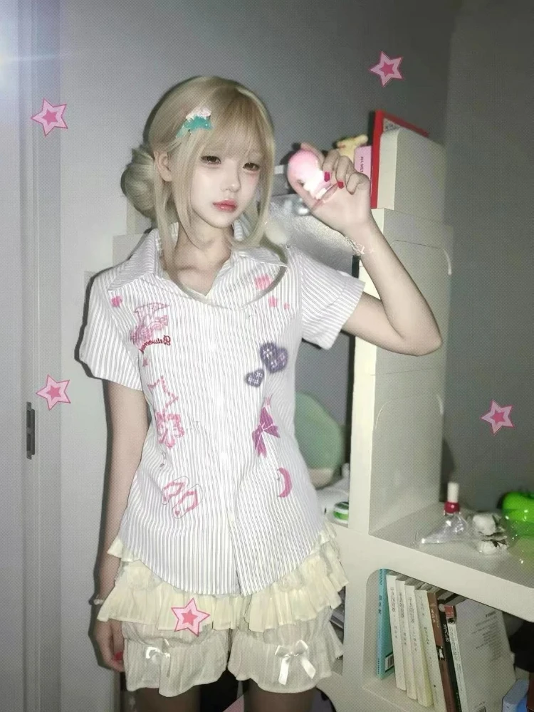 apanese Vintage Harajuku Plaid Crop Shirt Women Y2K 2000s Slim Casual Short Blouse Subculture Summer Street Daily Clothes