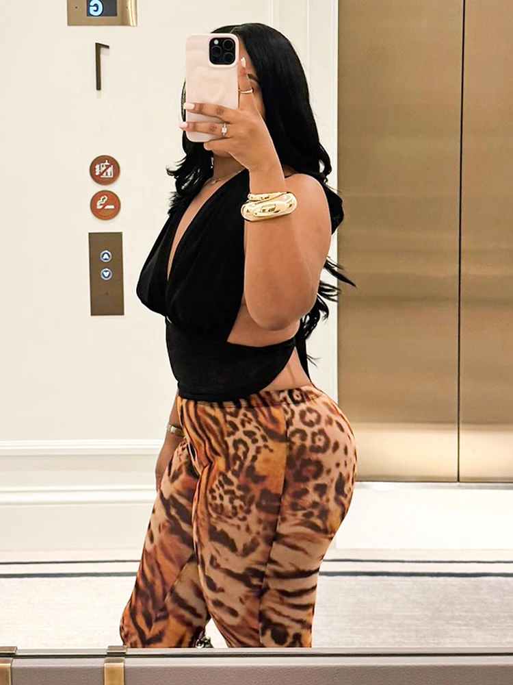 Halter feminino 2 peça conjunto halter swing colarinho sem costas regatas + leopardo impressão bicicleta shorts estiramento combinando clubwear