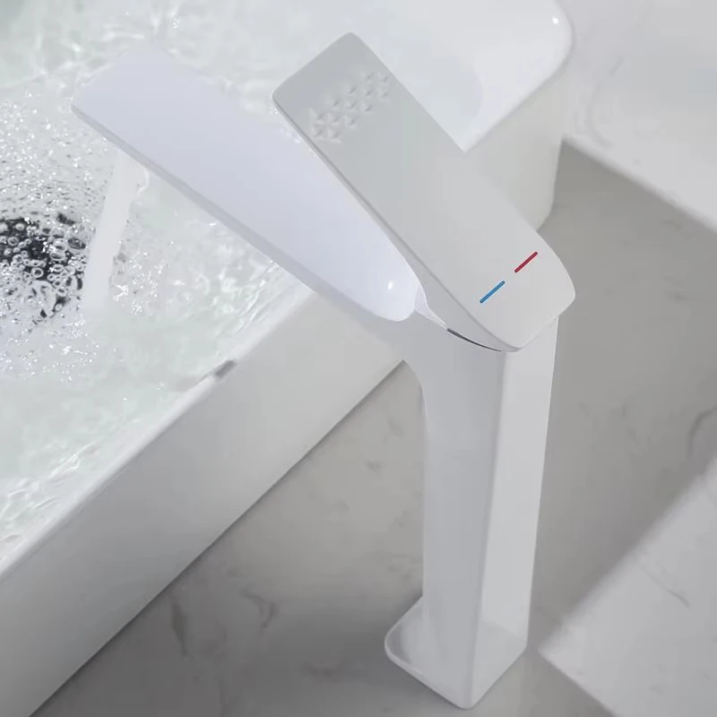 

Elegant White Toilet Bathroom Splash - Proof Water Table Basin Hot And Cold Basin Faucet