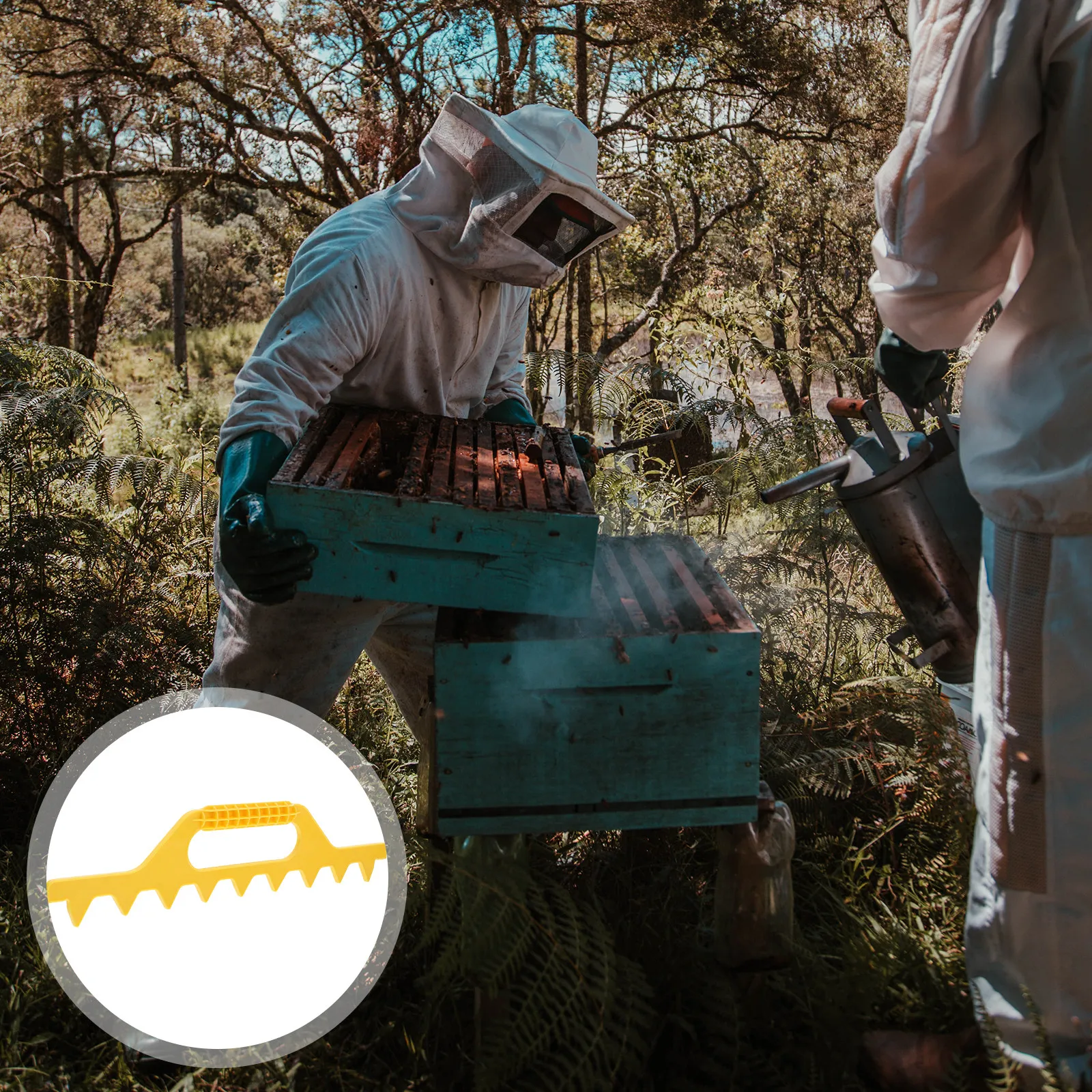 Beehive Frame Spacer Lightweight Plastic Beekeeping Tool for Precise Hive Frame Alignment and Colony Care