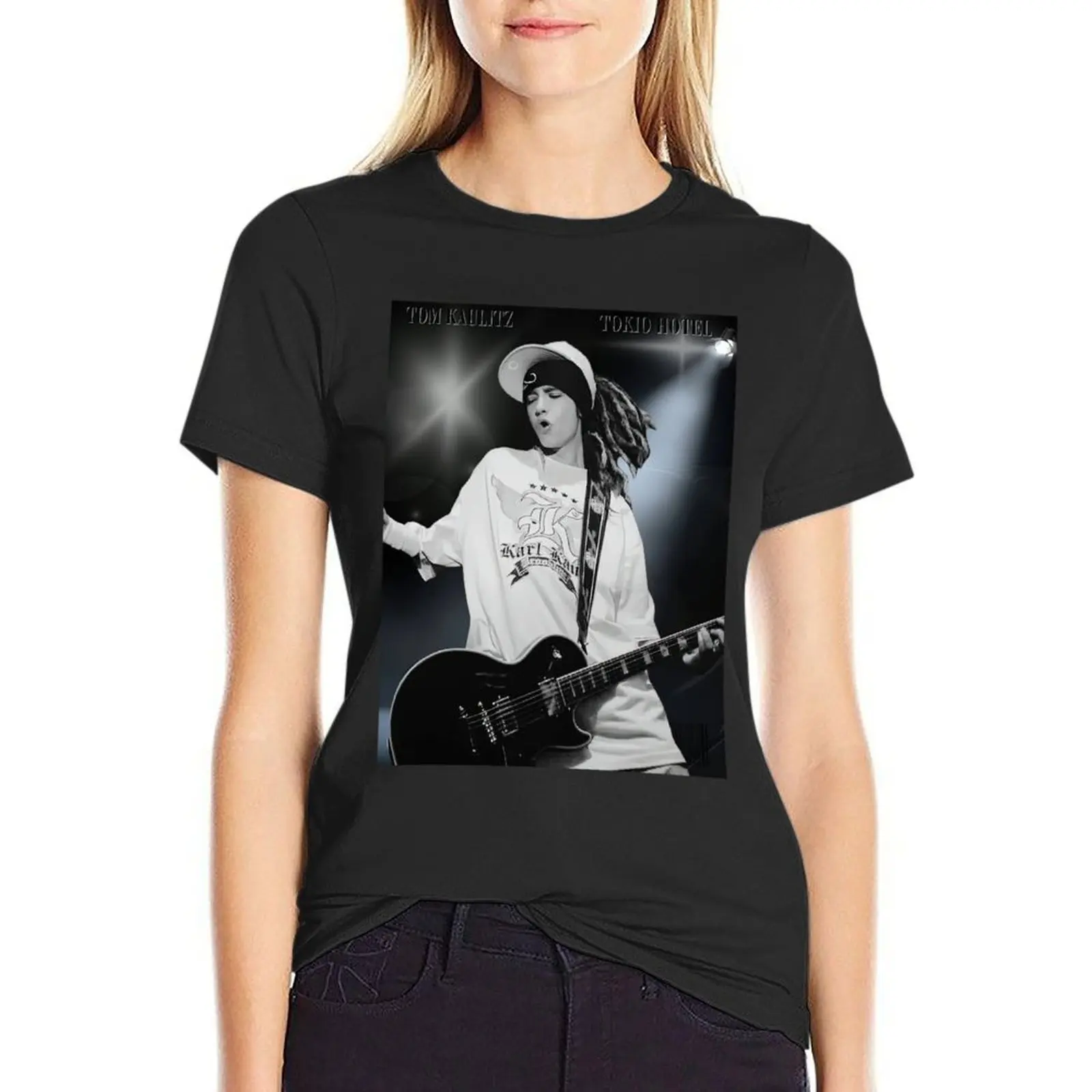 Tom Kaulitz 01 T-Shirt new edition vintage customs design your own heavyweights oversized t shirts for Women