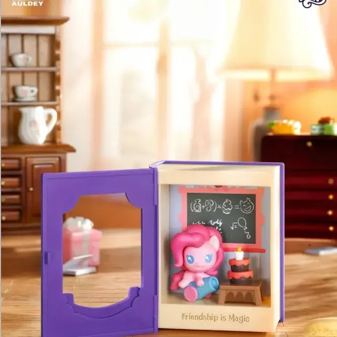 My Little Pony Freundschaftsklasse Leuchtbuch Blind Box Spielzeug Geschenk Leuchtende Mini-Szene Zauberbuch Spielzeug Sammlerstück Kinderspielzeug