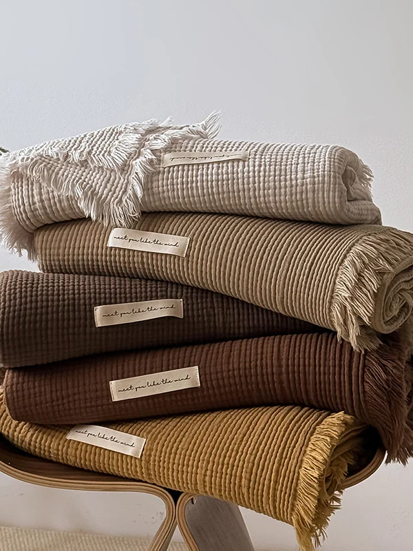 

Мягкое одеяло из чистого хлопка, четырехслойное марлевое одеяло для сна и использования в кондиционированных помещениях, с разноцветными кисточками в стиле русалки