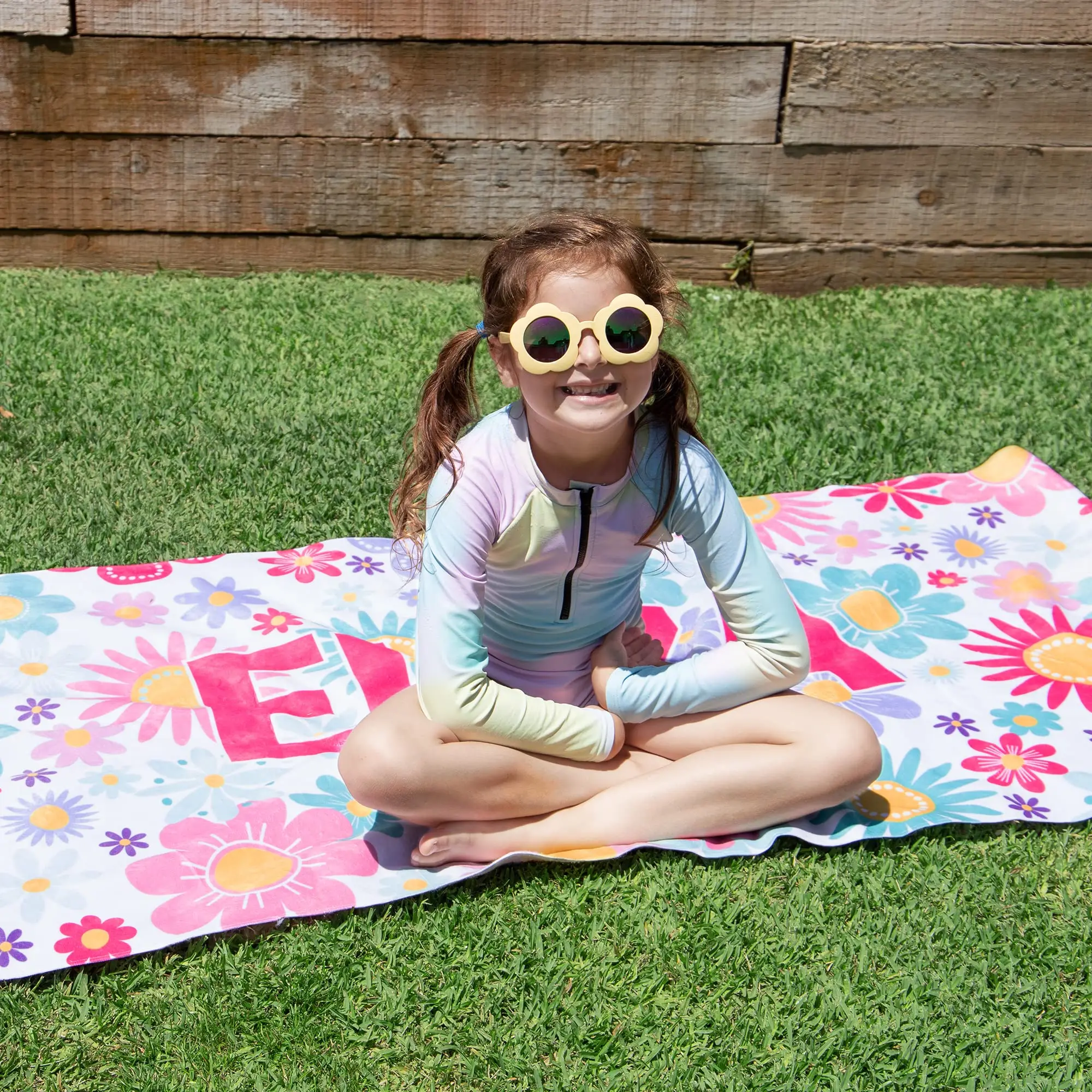 Personalized Beach Towel Custom Name/Text Oversized Microfiber Quick-Dry Towel Summer Party Gift for Beach Swimming Bath Sports