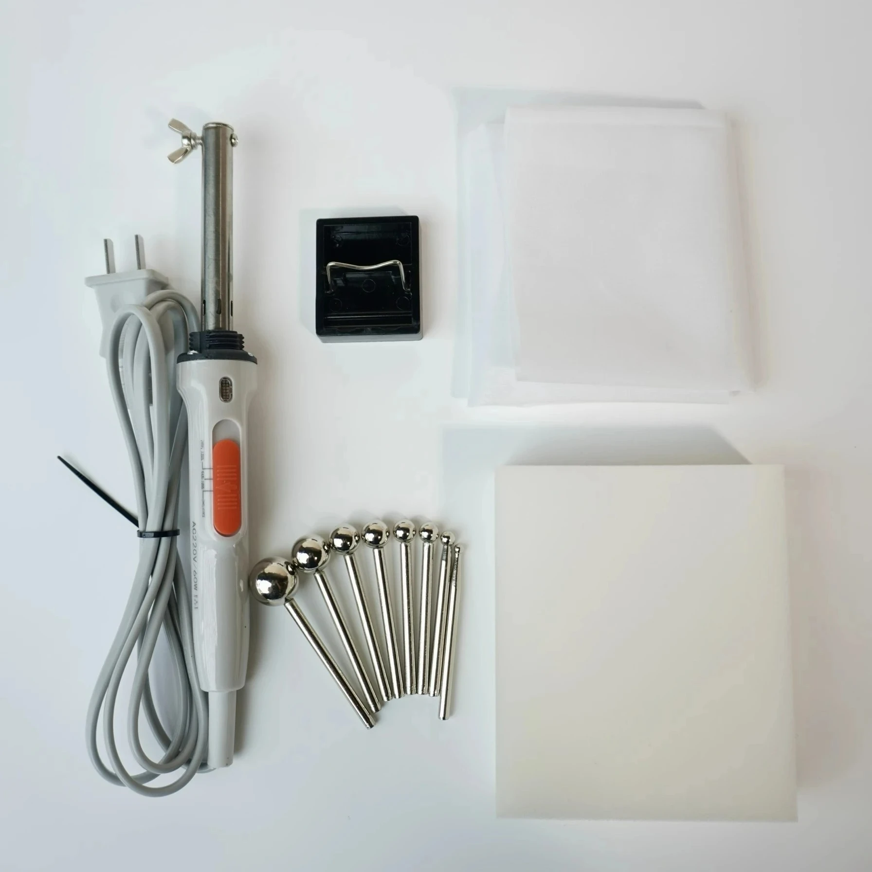 Dual-Speed Temperature Regulator Flower Ironing Tool Set with 8/11/18 Head Soldering Iron 220V 60W DIY Flower Making Kit