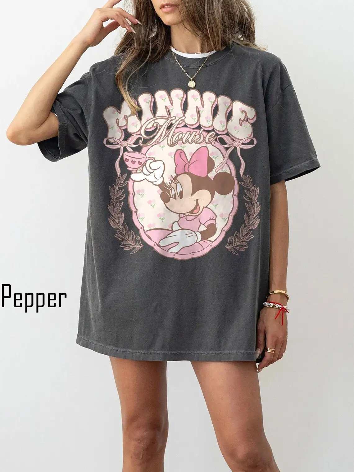 Camiseta de Minnie Mouse de Disney para mujer, ropa de calle de gran tamaño a la moda, holgada de manga corta, elegante traje para eventos Unisex
