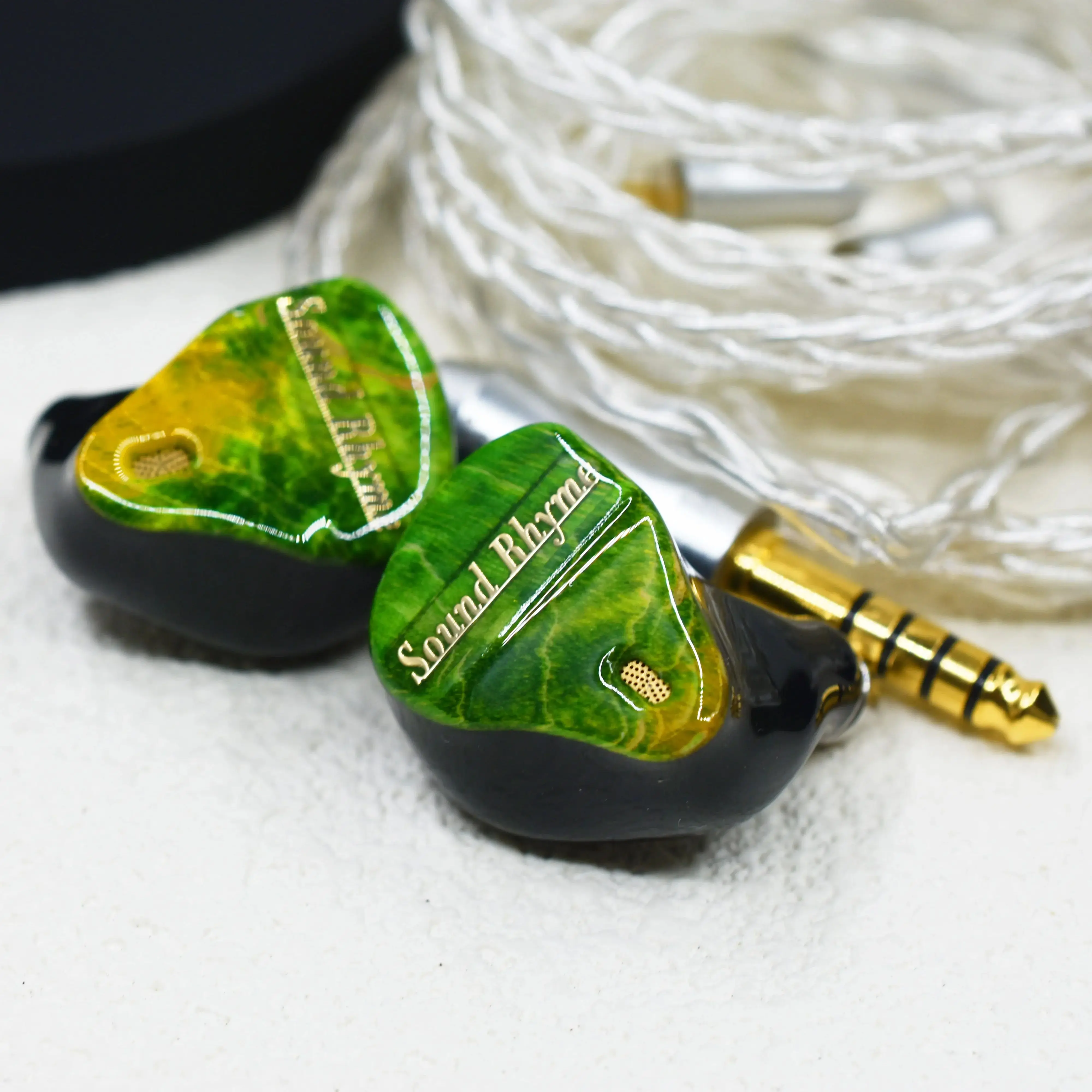 

Sound Rhyme Sr9 9-Driver Hybrid Iem 1Dd + 8Ba 2Pin 0.78mm Hifi Monitors Audiophile Wired In-Ear Earphones for Studio/Musician