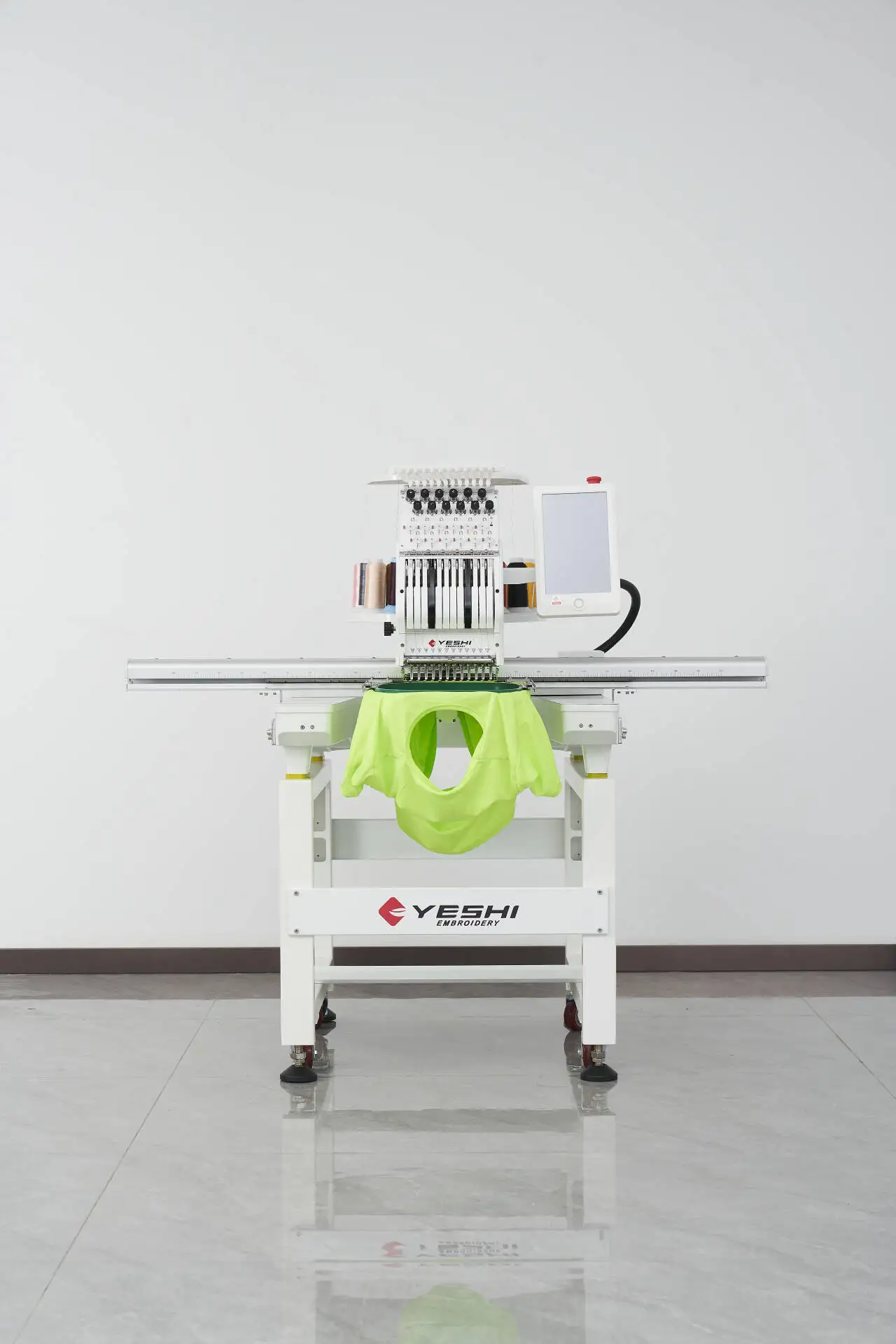Yeshi Offer Free Video Guide High Quality and Cheap 9/12/15 Needles Automatic Computerized Embroidery Machine for Clothes