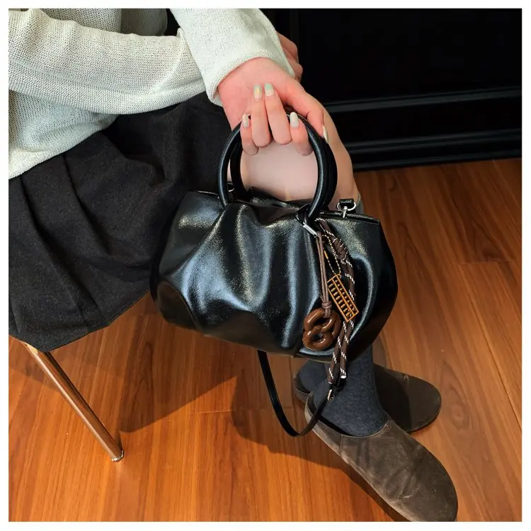

Office Commute Essential Ladies Bag Simple Elegant Solid Shoulder Bag Durable Crossbody Purse for Business Daily Use