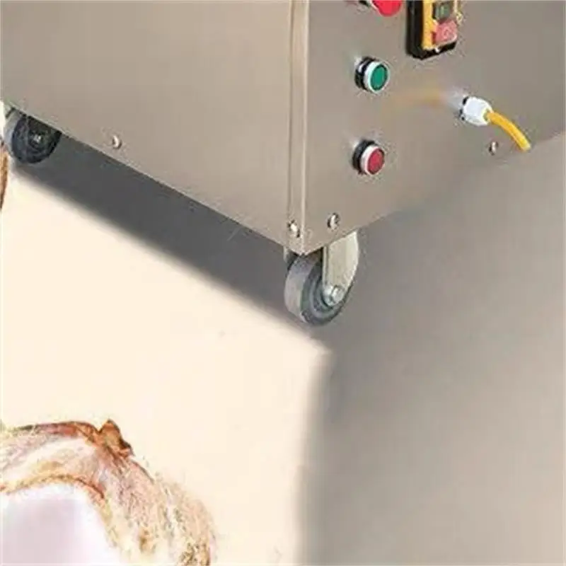 Coconut Cutting Half Water Intake Machine Commercial Splitting Coconut Machine Coconut Opening Opening Machine