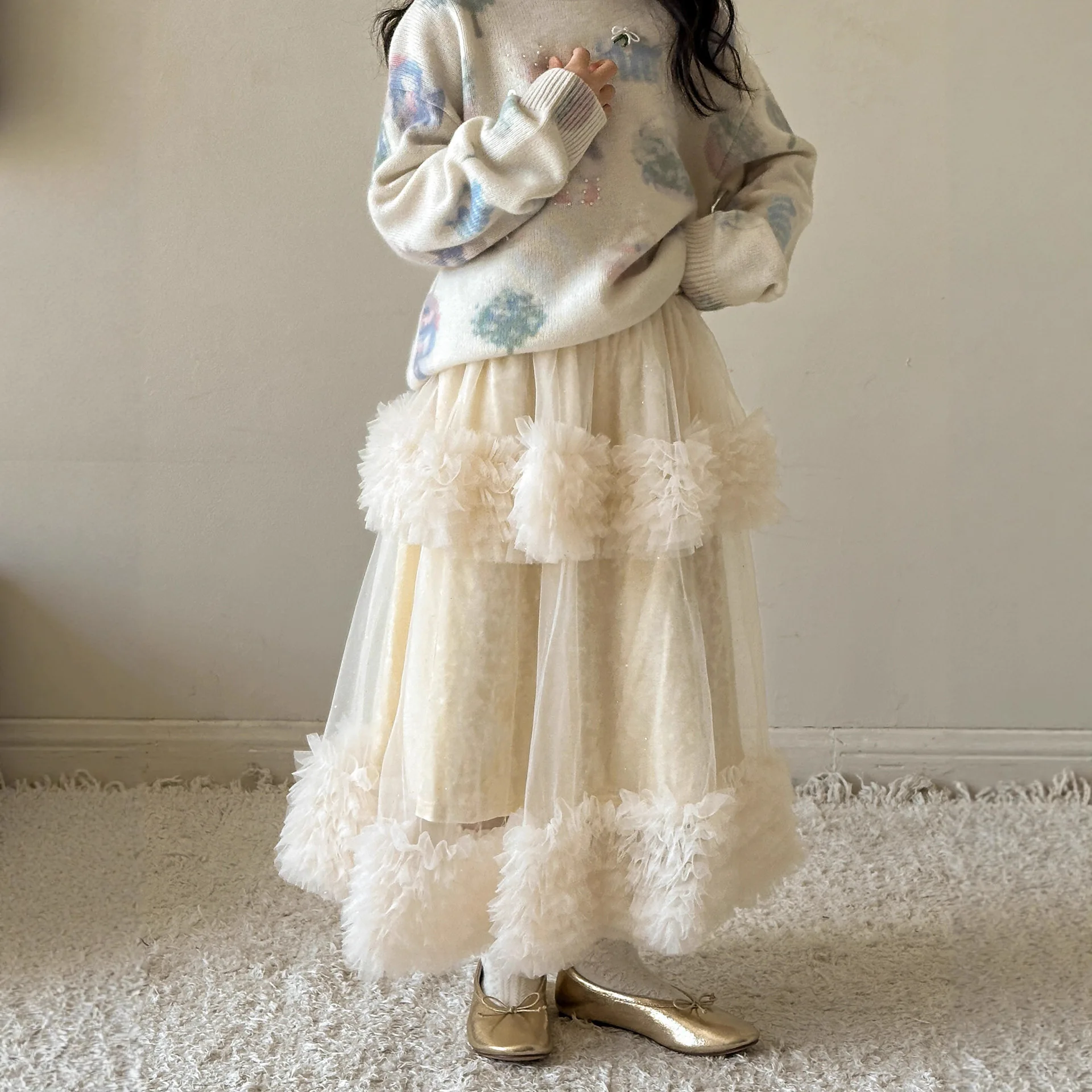 

Girls' Half Length Skirt 2025 Autumn Edition New Children's Autumn Style Mesh Cake Child Velvet Skirt