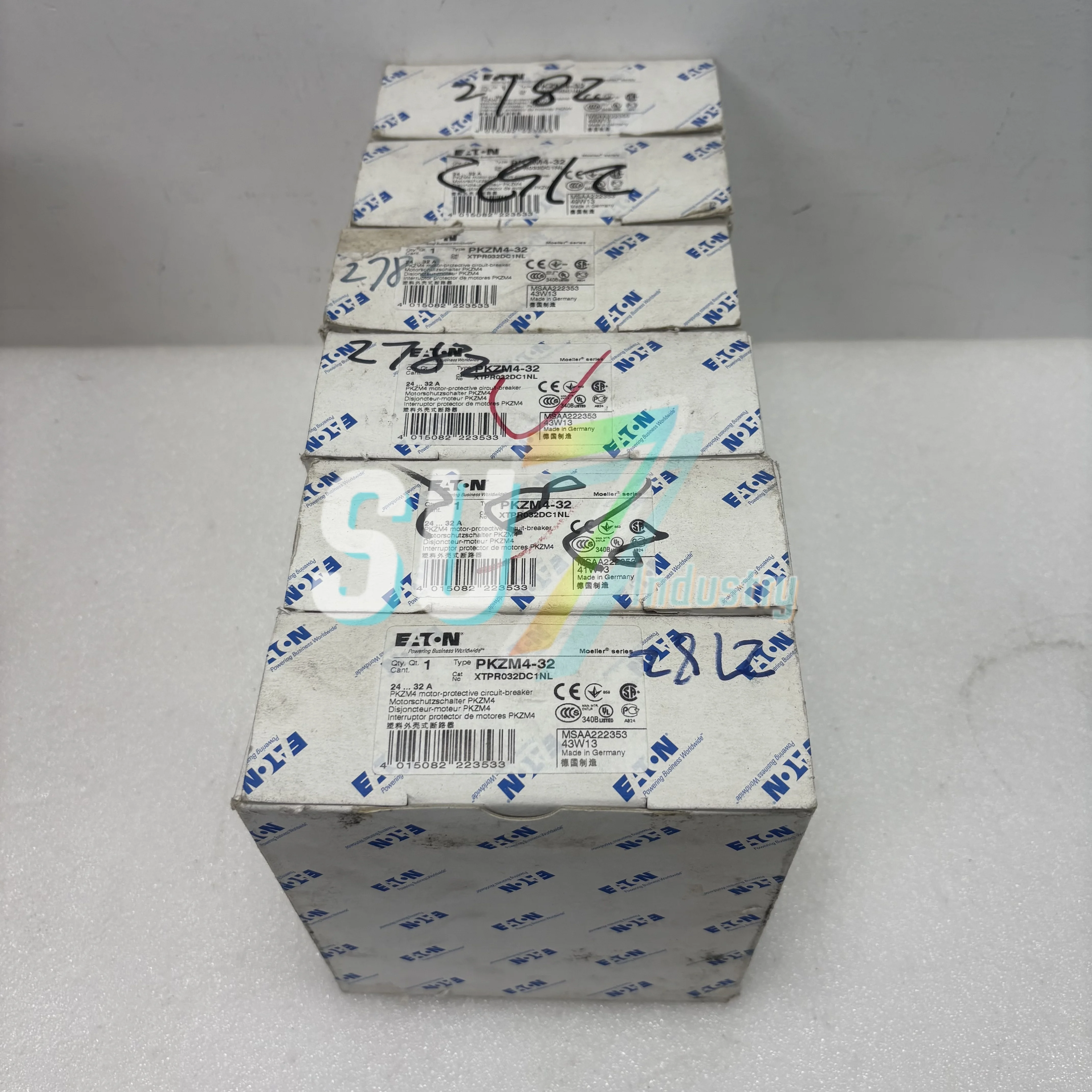 PKZM4-32   New In box    circuit breaker