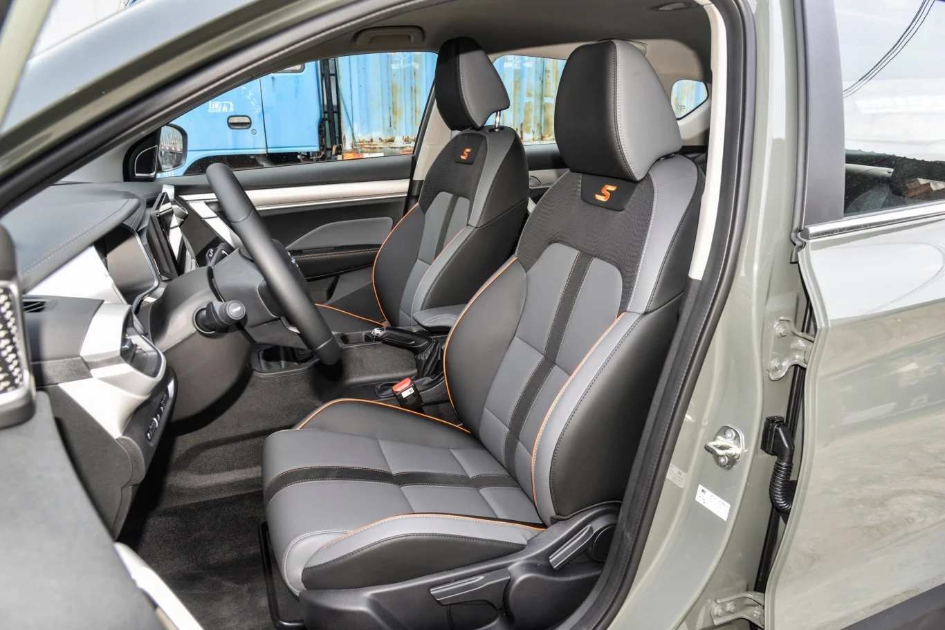For geely coolray 2019~2025 Custom Car Seat Covers Luxury Nappa Leather 100% Fit Interior Accessories 360° Full Cover