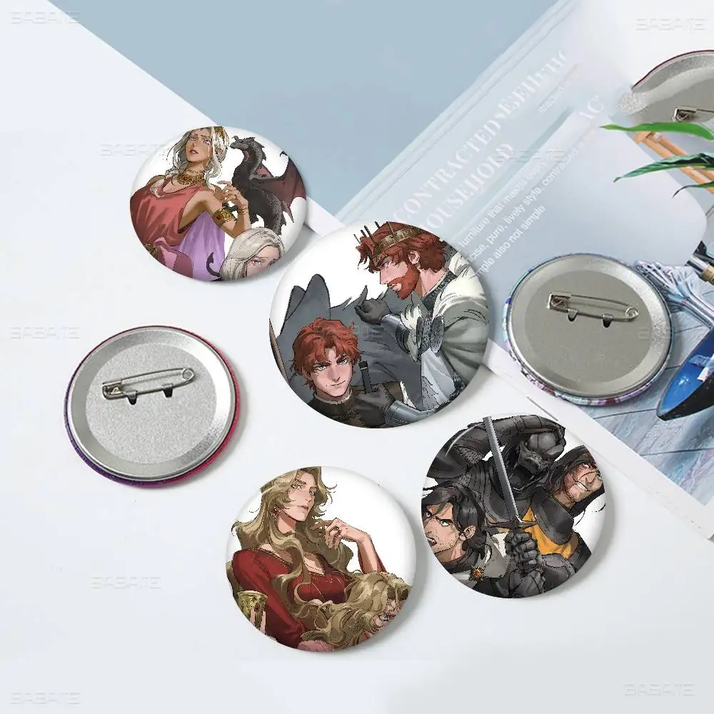 G-Game-Of-Thrones Cartoon Brooches Anime Badge Round Handmade Brooch Lapel Pins Jewelry for Backpack Clothes Gifts