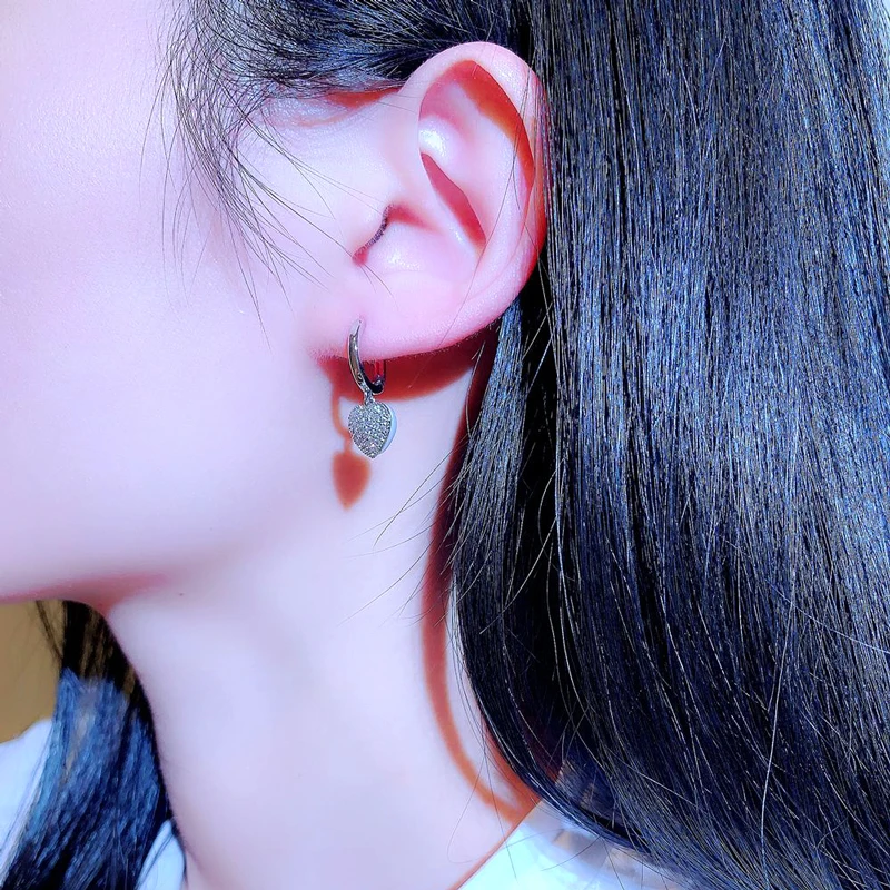 JUWANG New Fashion Korean Exquisite Super Shine Crystal Hoop Earrings Heart Earrings Buckle for Women Fine Delicate Women Gift