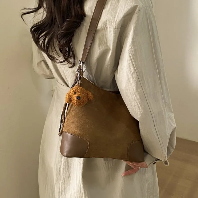 

Women's Suede & Faux Leather Hobo Bag with Teddy Charm, Casual Style for Daily Use, Shopping, Dating, Commuting and Short Trips