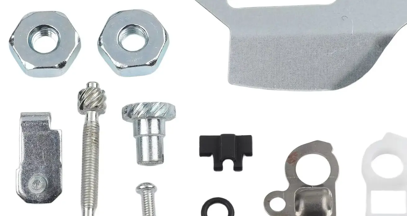 

Внутренний натяжитель цепи, номера деталей 1128 664 1001 и 1127 007 1003 для бензопил 044 MS440, 046 MS460 и 064 MS660.