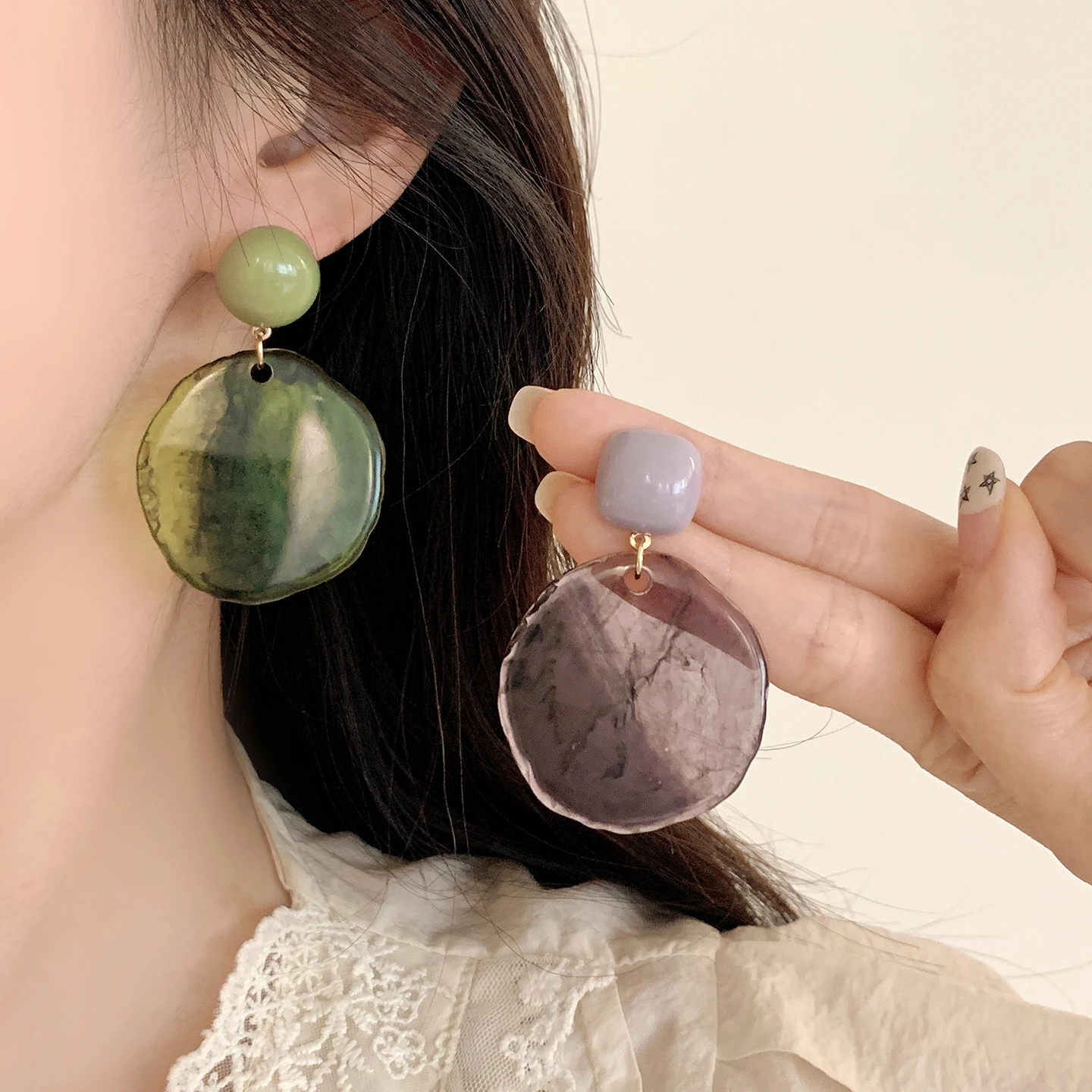 Halation Mist Dark Green Earrings Women's Purple Style Exaggerated Acrylic Irregular Round Disc Ear Clips Without Pierced Ears