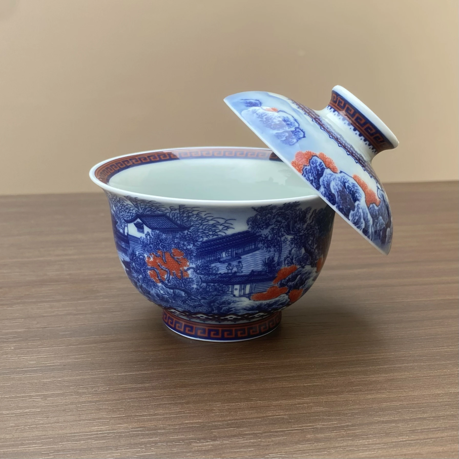 Handmade Jingdezhen  Blue and White Glazed Red Landscape Tureen Single Hover Men Women Tea Brewing Bowl