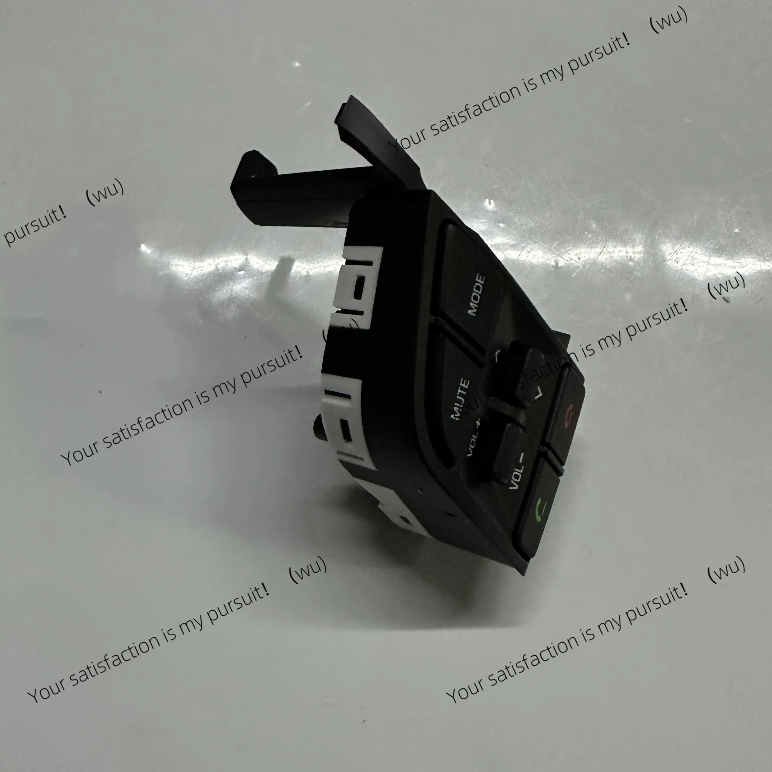 96710D3500 Suitable for Hyundai Tucson 2016-2019 steering wheel remote control switch