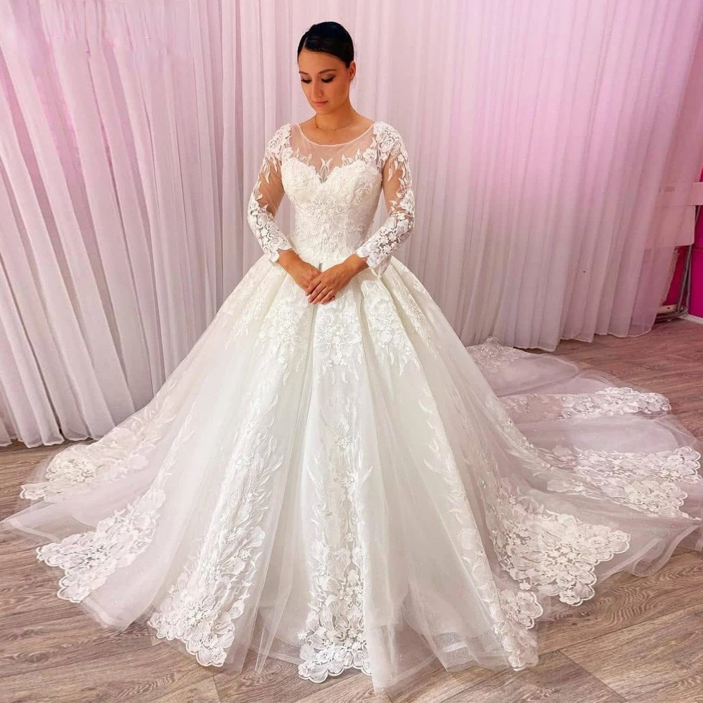 งานแต่งงานโรแมนติก2022 Tulle ชุดเจ้าสาวอย่างเป็นทางการสวมใส่สีขาว O-Neck แขนยาว Appliques Chapel Train Plus ขนาด