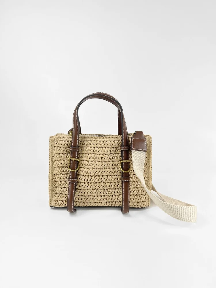 

2025 Fashionable Grass Weaving Leather New Women's Handbag Handheld Hollowed Out Underarm Bag Adjustable Wide Strap Shoulder Bag