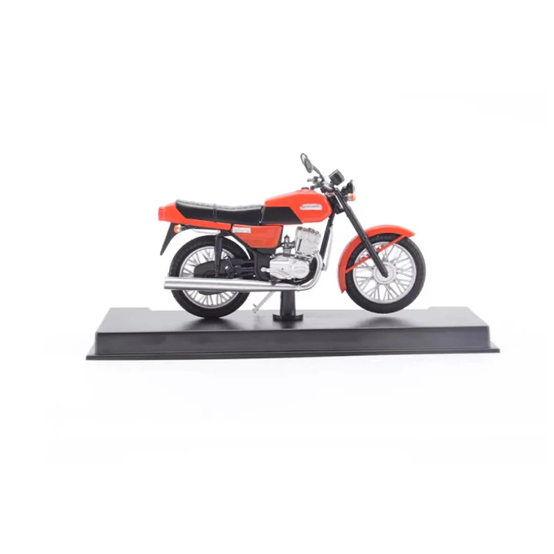 

Масштабная модель советского мотоцикла JAWA-638 (1:24), пластиковая статическая коллекционная модель для демонстрации, подарок
