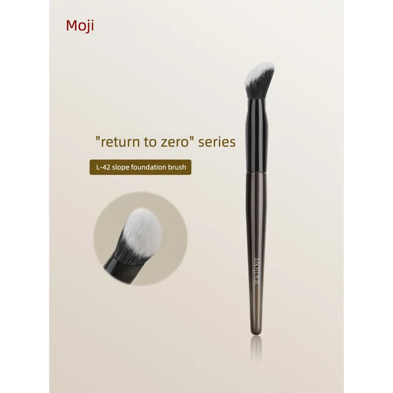 

Moji Makeup Brush Reset L42 Foundation Brush, No Powder Intake Sloping Foundation Liquid Base Makeup Brush