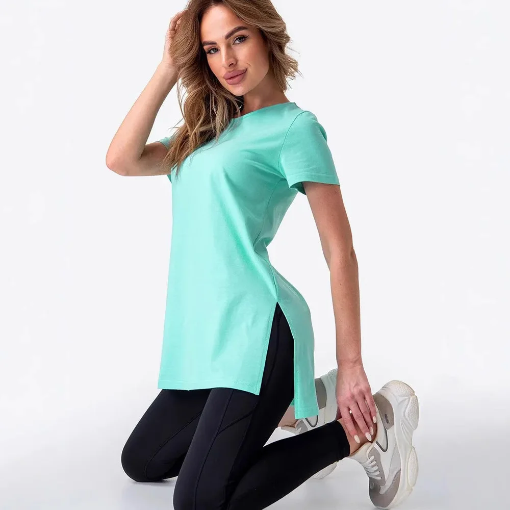 TACVASEN المرأة اليوغا تي شيرت سريعة الجافة عادية Crewneck تجريب القمصان تنفس رياضة رياضية تي شيرت الجانب الشق مائل هملين