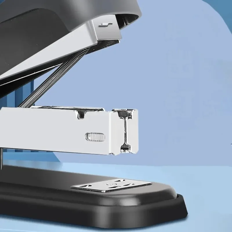 1 قطعة دباسة معدنية جديدة محمولة باللون الأبيض أو الأسود متعددة الوظائف مع إبداع بسيط لمدارس الطلاب والمكاتب